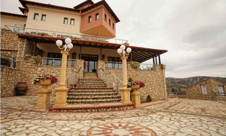 AFKOS GRAMMOS 4* ΝΕΣΤΟΡΙΟ ΚΑΣΤΟΡΙΑΣ ΧΡΙΣΤΟΥΓΕΝΝΑ -ΠΡΩΤΟΧΡΟΝΙΑ - ΦΩΤΑ (P2)